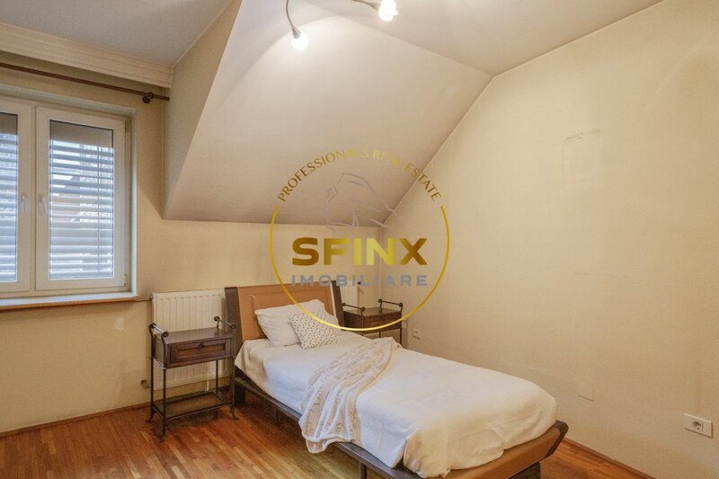 Piata Victoriei - Vila cu gradina proprie, garaj si terasa